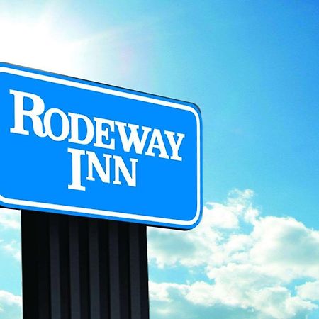 Rodeway Inn Little Falls Екстер'єр фото