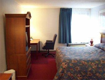 Rodeway Inn Little Falls Екстер'єр фото